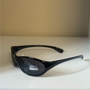 Black Sunglasses with UV Protection